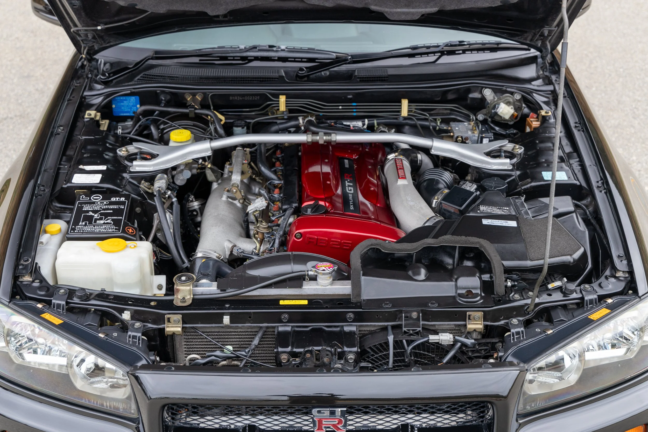 GV1 GTR engine-01.jpg