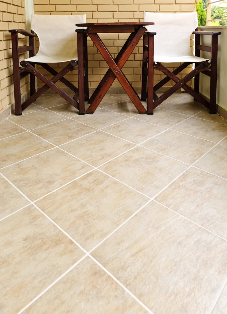 Travertine diagonal.jpg