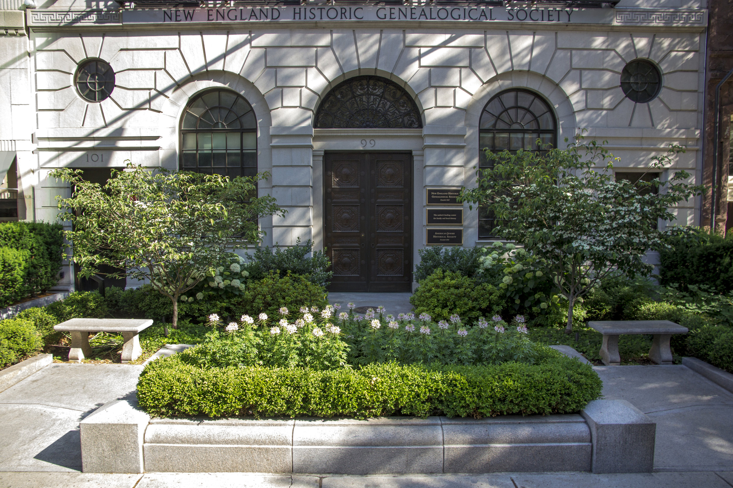 Landscape Architecture, Merit: “New England Historic Genealogical Society” Gregory Lombardi Design