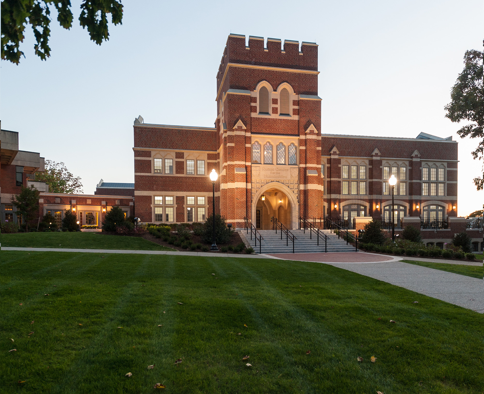 Commercial/Institutional “Ruane Center for the Humanities” Sullivan Buckingham Architects