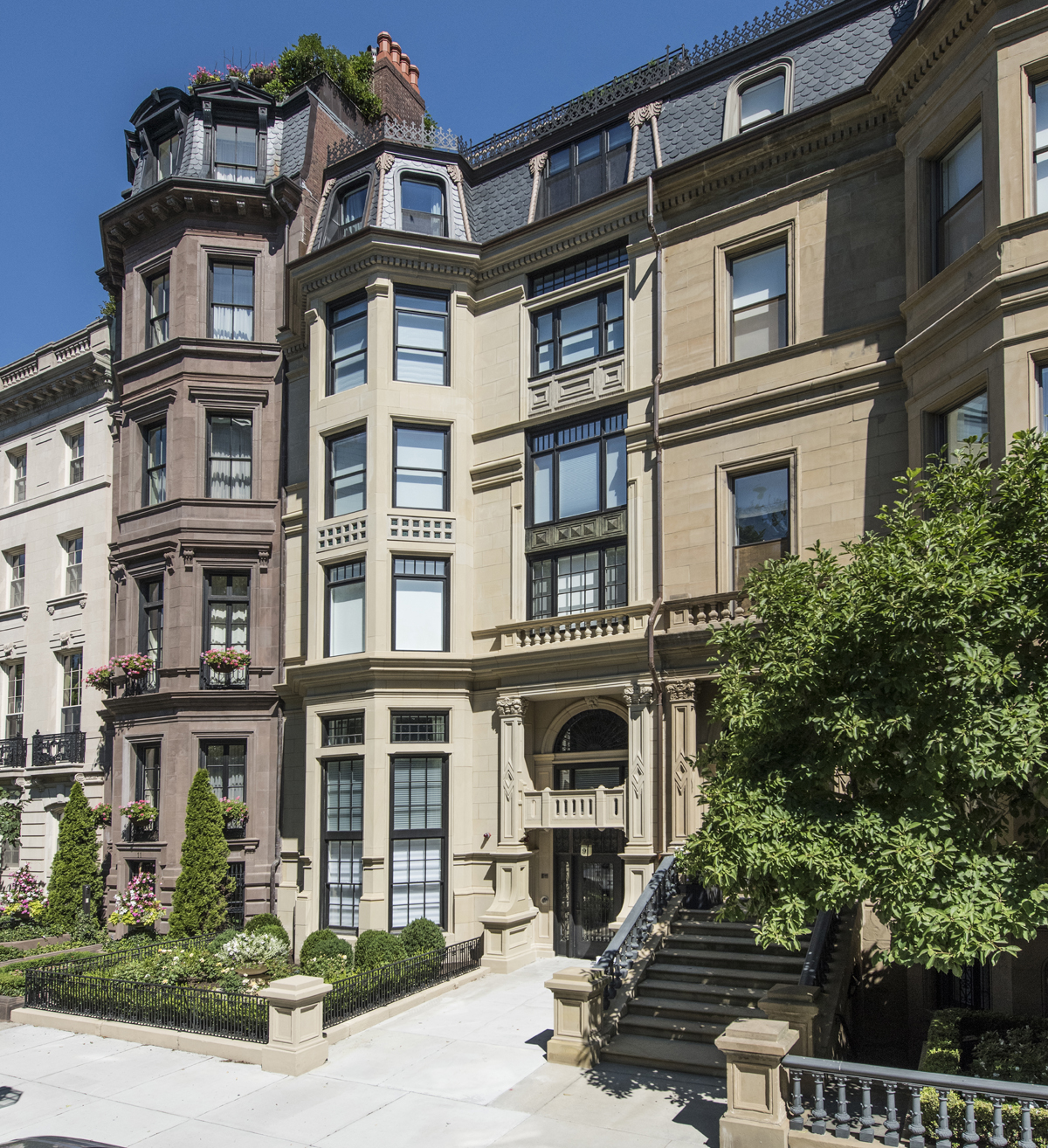 Townhouse & Apartments - Meyer & Meyer, Inc. Architecture and Interiors “9 Commonwealth Avenue, Boston”