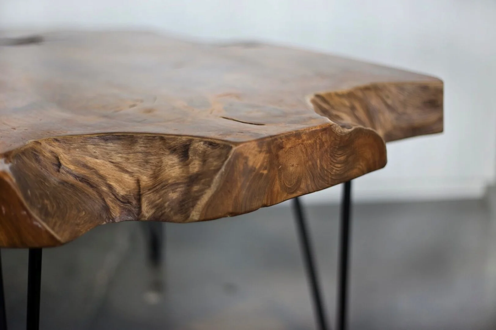 Hairpin-end-table-large-beauty-1.jpg