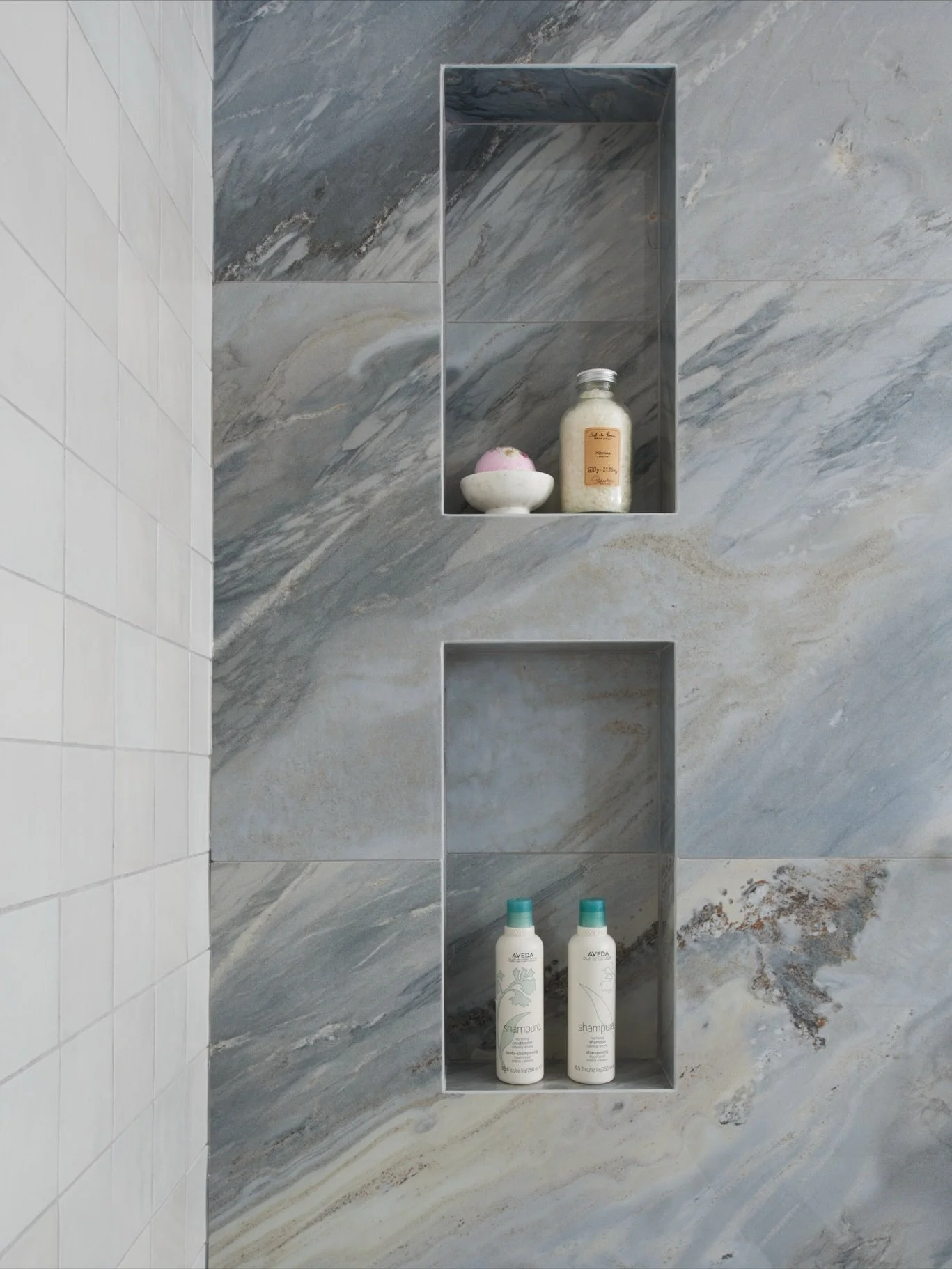 Bathroom details in focus 
.
Project: #SPxYorkSpa
.
.
.
#InteriorDesign #LuxuryInteriors #BathroomDesign #InteriorInspiration #DesignDetails #blueshower #zellige #homespadesign #interiordesignertoronto #spadesign #torontointeriors