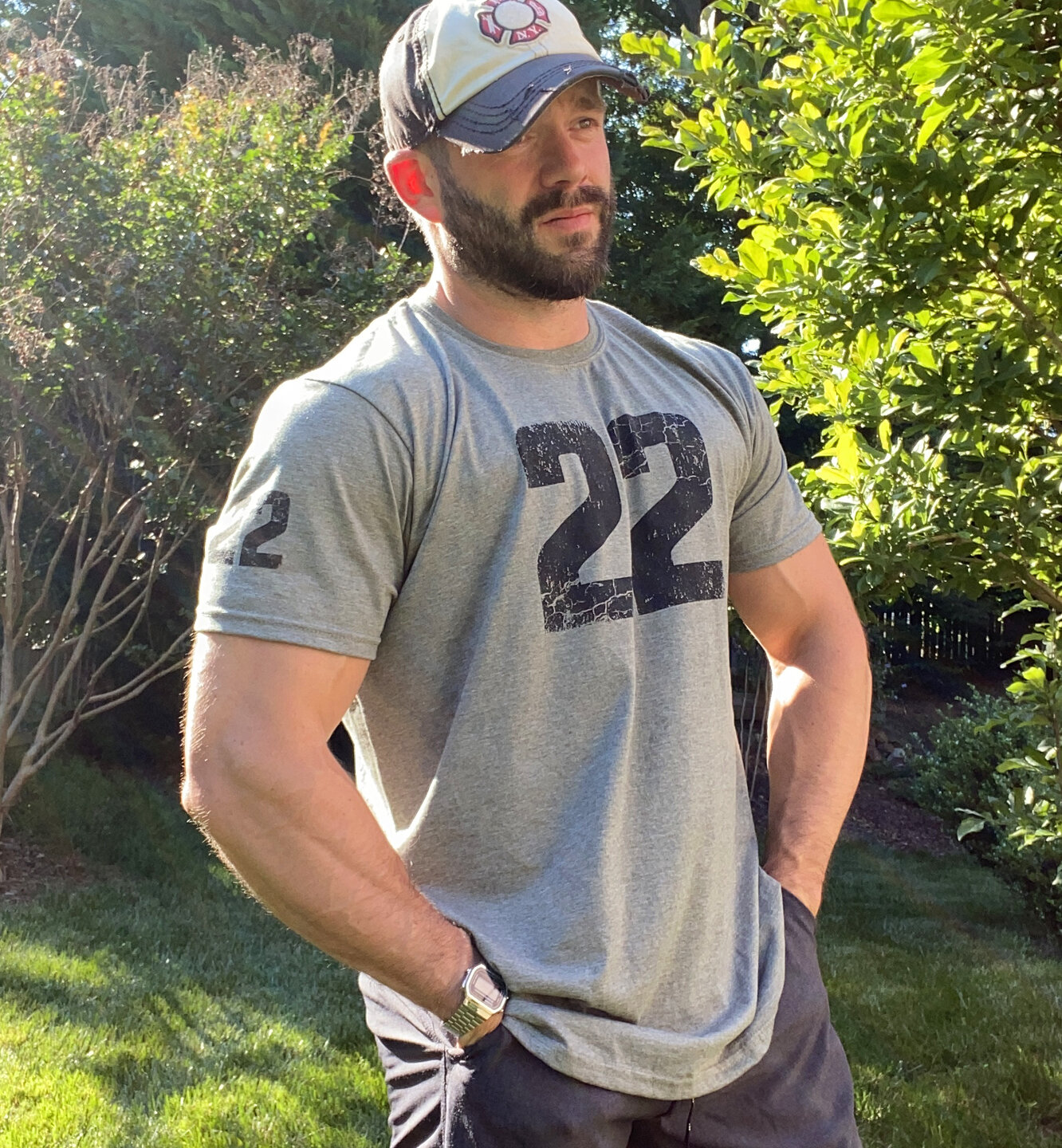 22_Tshirt_Green_Front_3.jpg