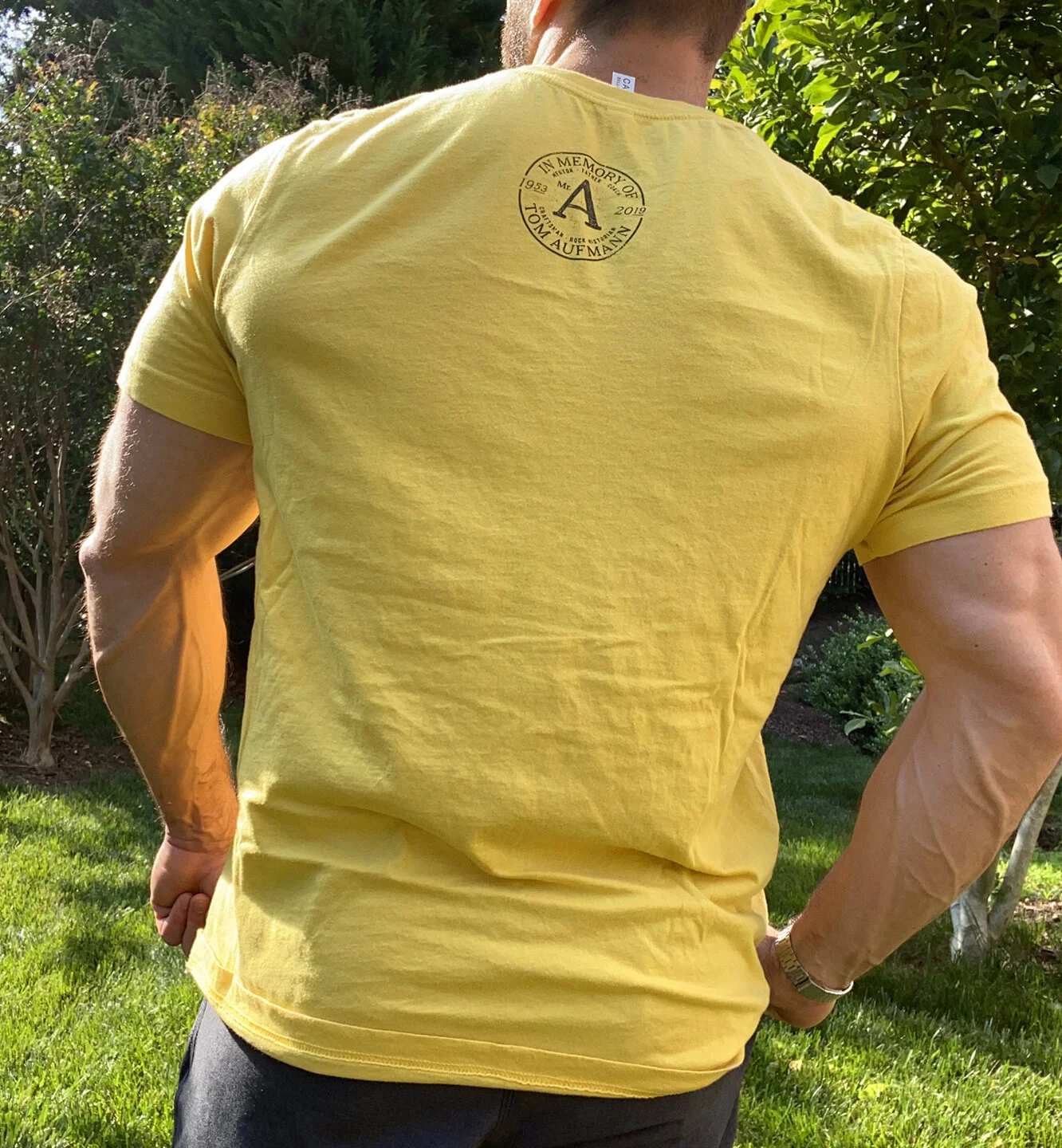 Chiefs_Tshirt_Gold_Back_1.jpg