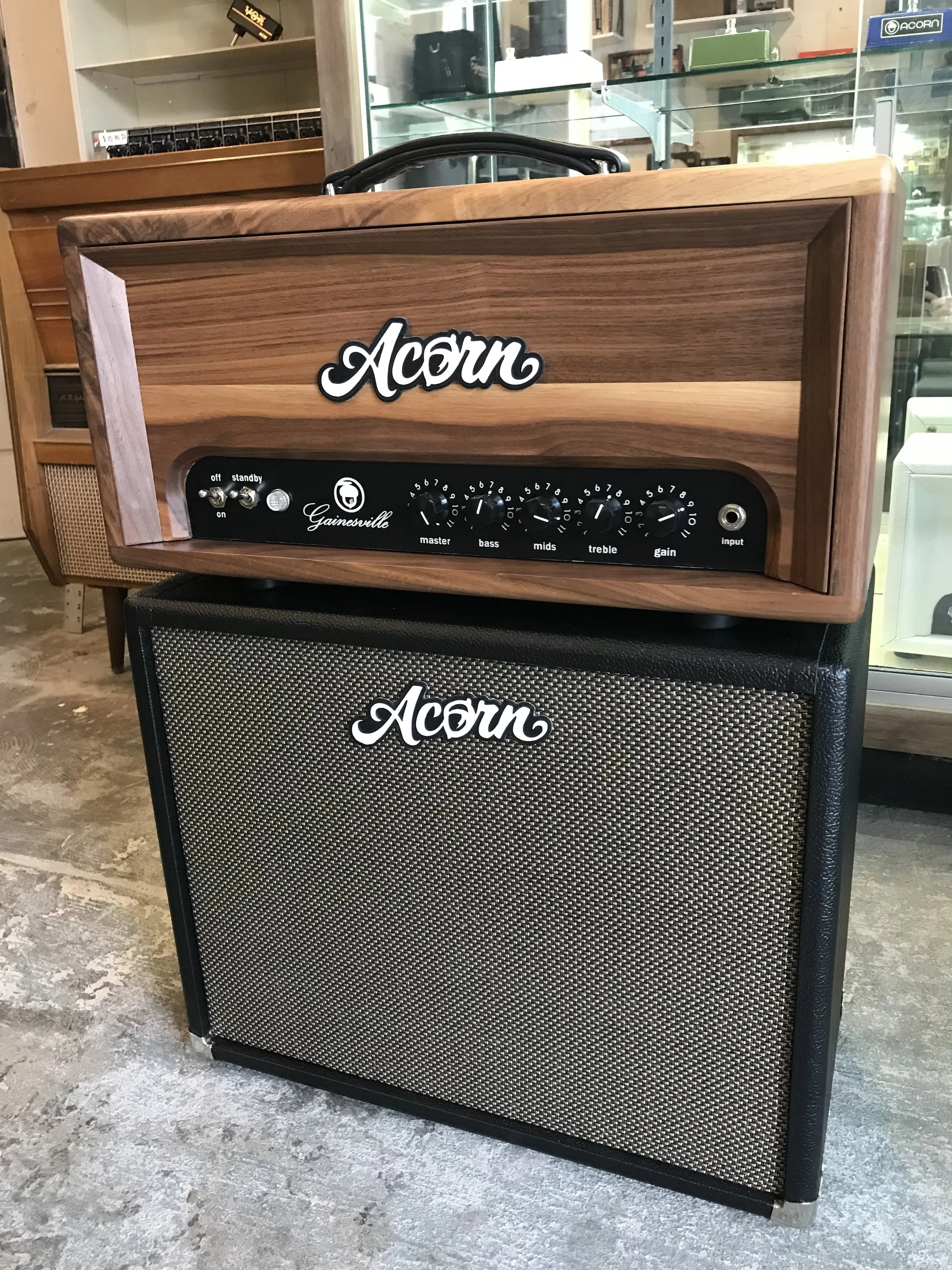 amp speaker cabinet