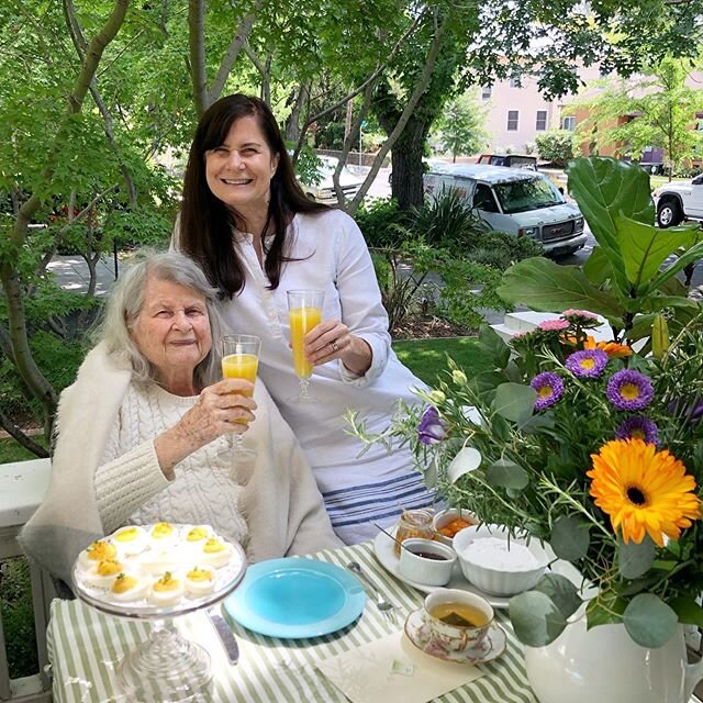 #happymothersday to all moms of all sorts! I am lucky to be able to spend the day with my mom who is 94 and going strong! My daughters made our day complete with a beautiful tea party courtesy of @maggie_denham and a gorgeous delicious strawberry rhu