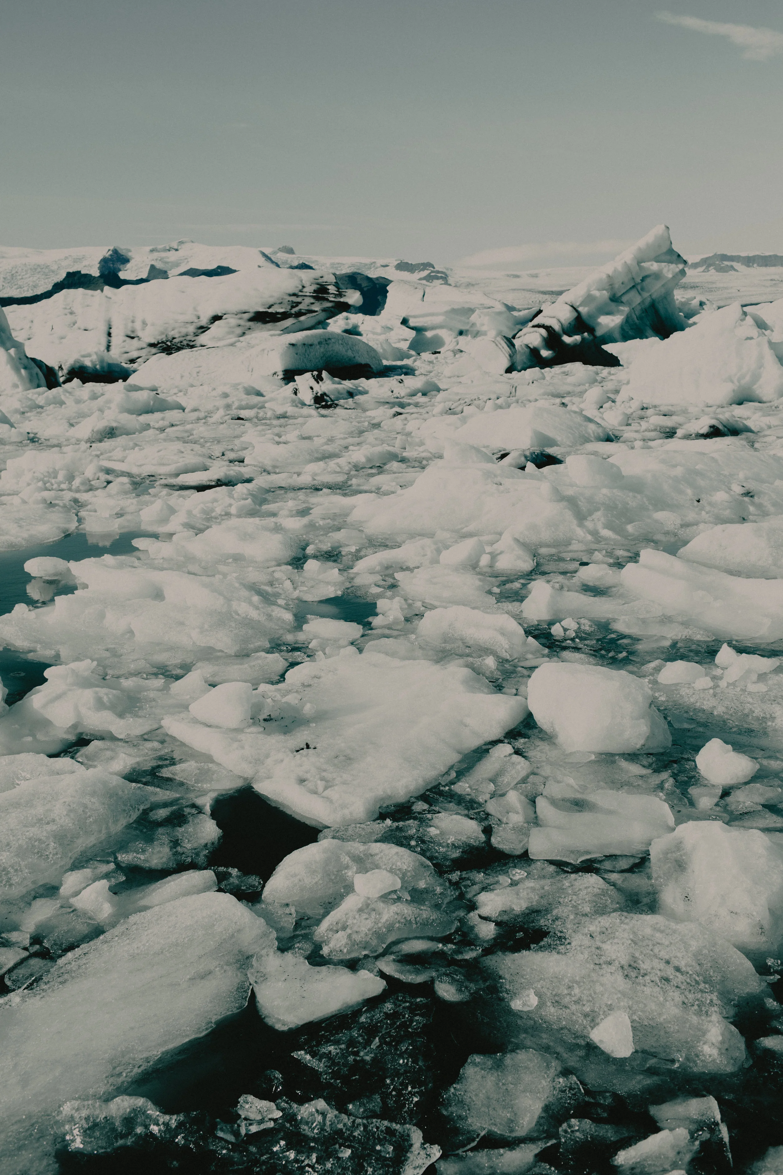 JJOHNSON-ICELAND-320.jpg