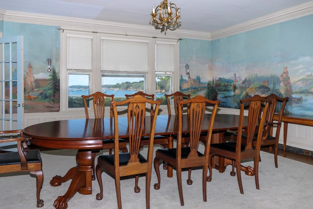  Dining room with murals 