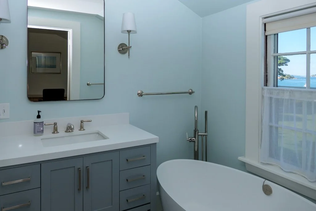  Primary bath ensuite 