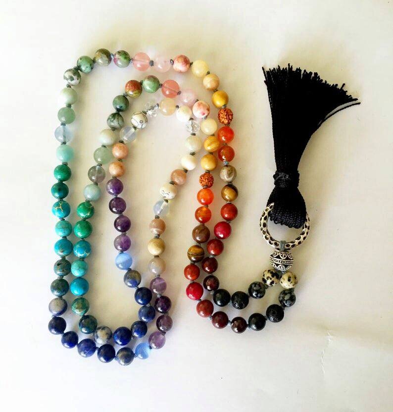 Amazon.com: Bivei 108 Mala Beads Bracelet 7 Chakra Tree of Life Real  Healing Gemstone Yoga Meditation Hand Knotted Mala Prayer Bead Necklace( Chakras 6mm): Clothing, Shoes & Jewelry