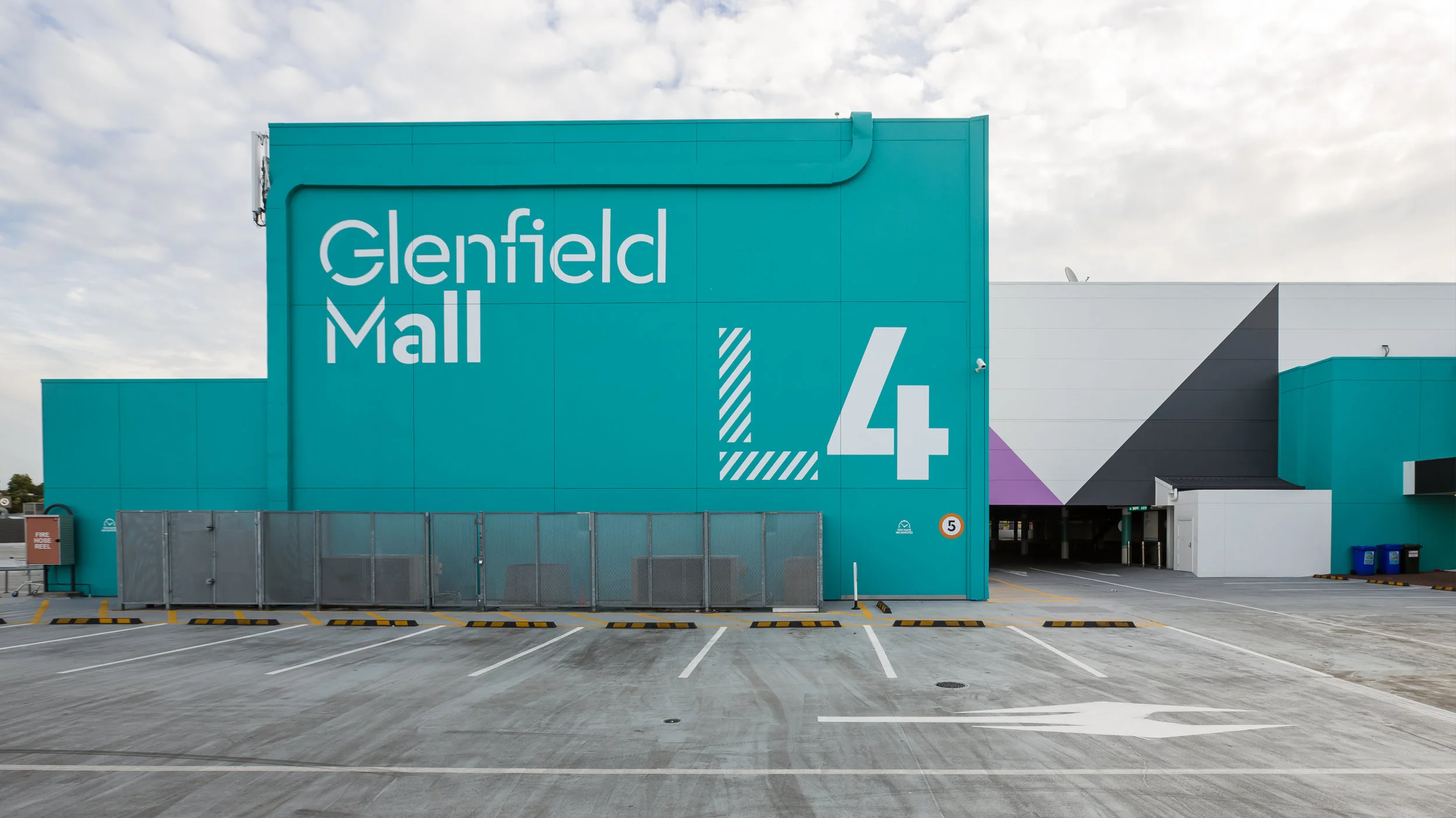 G-Mall-Signage8.jpg