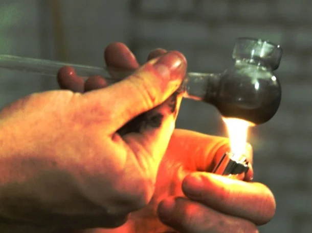 Reggie or, Glass Dick (His Vice) [By: @hennyramen]