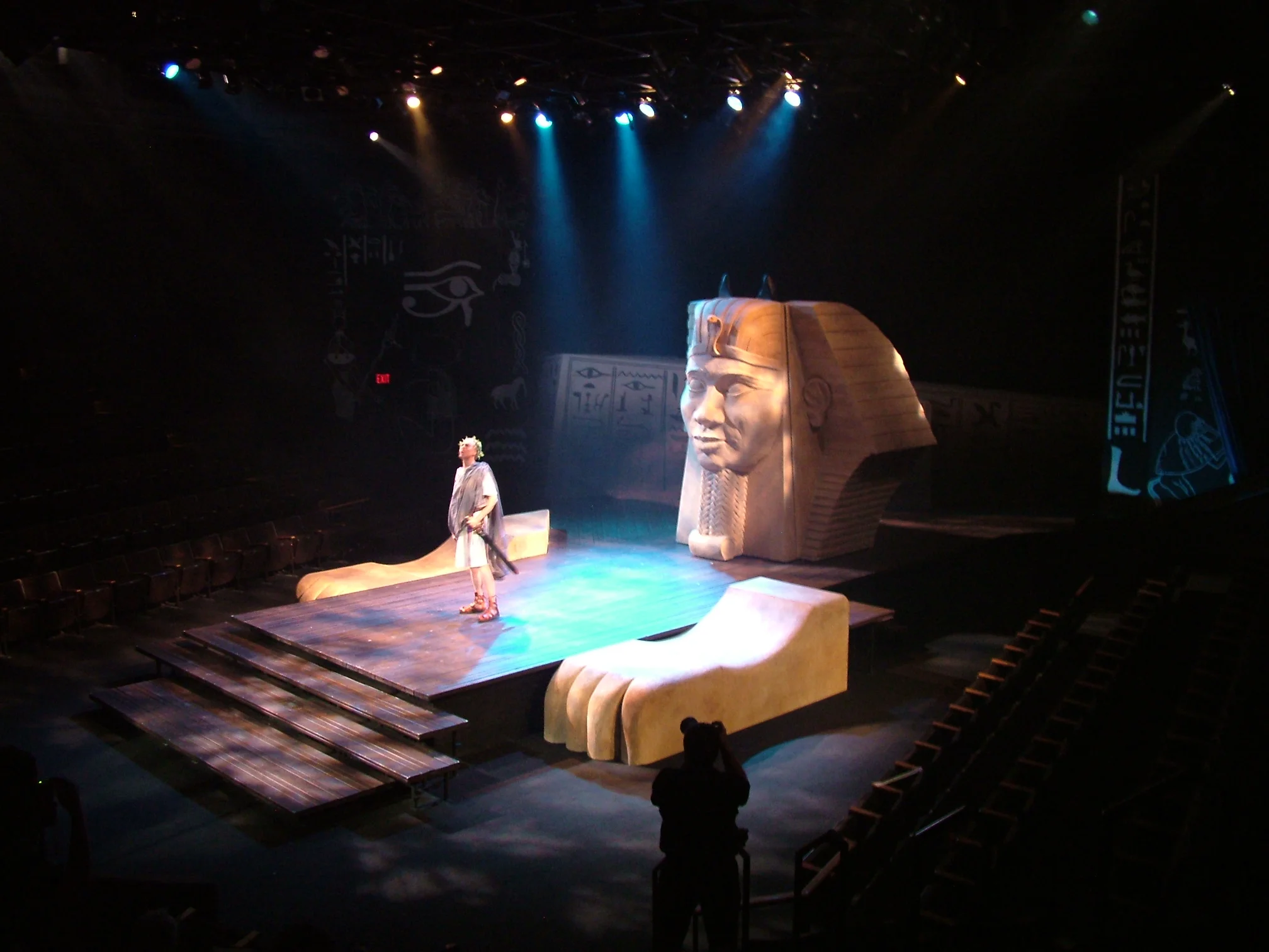 Ceasar & Cleopatra 062.jpg