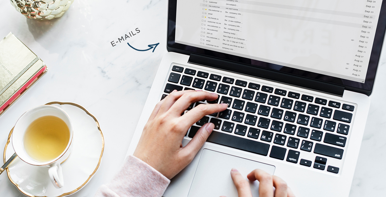 4-Essential-Things-I-Do-Everytime-I-Book-A-Client_Blog-Image_4_BrittneyRossie.com.jpg