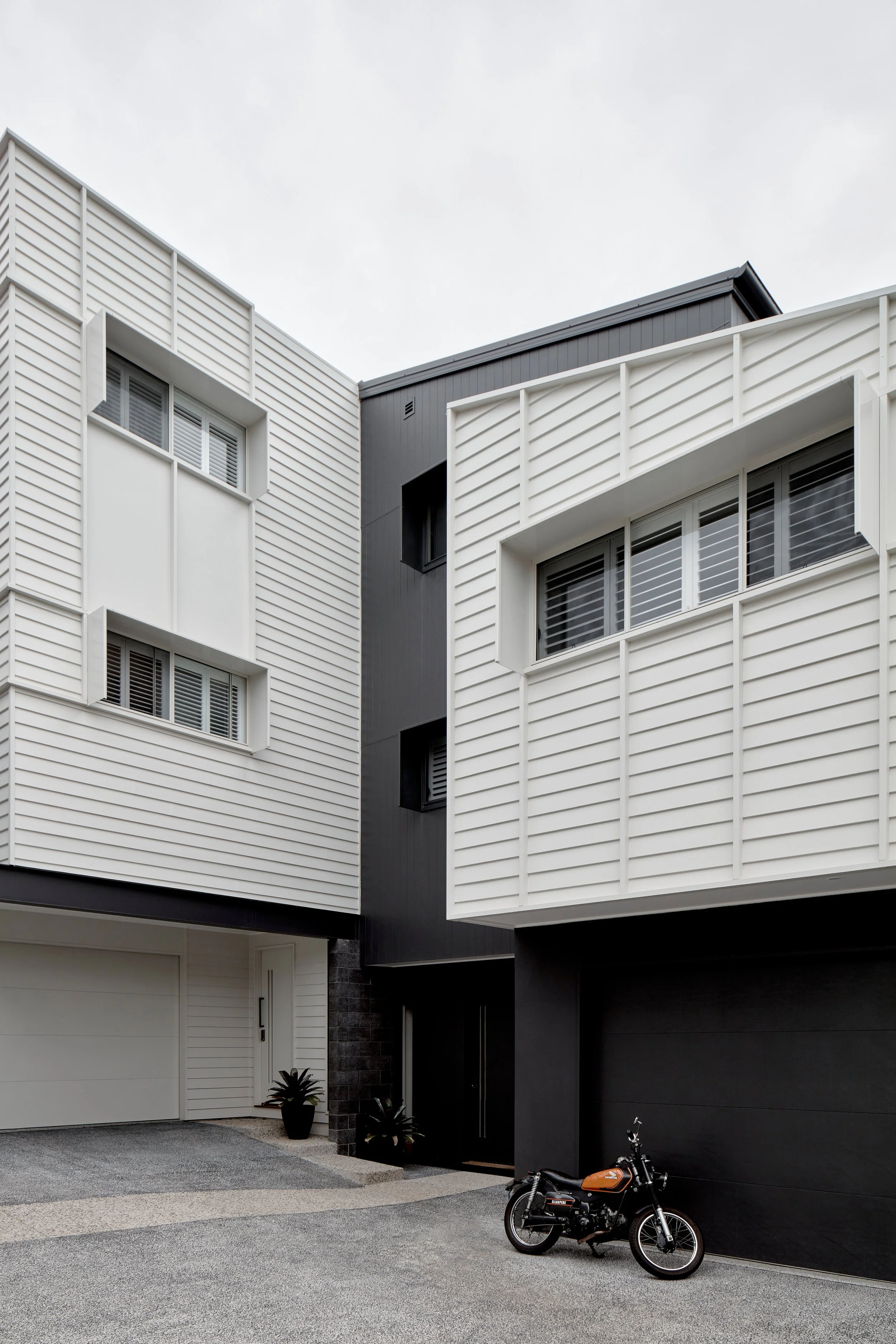 ARTIFICIAL BULIMBA IMG_1032.jpg