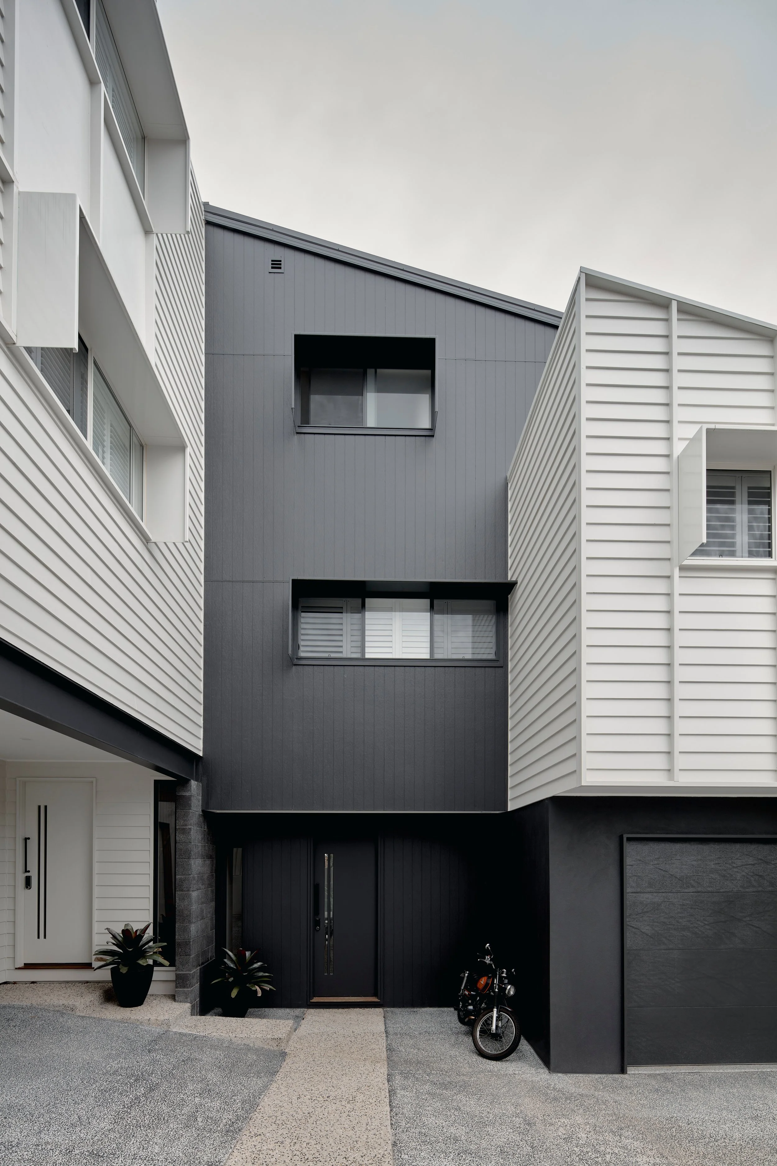 ARTIFICIAL BULIMBA IMG_1033.jpg