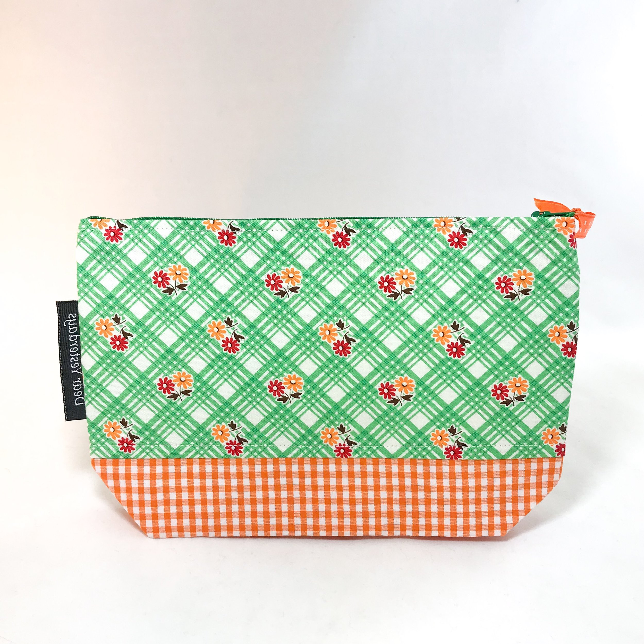 515D974E-8676-41E8-8408-026C9EFC56AC