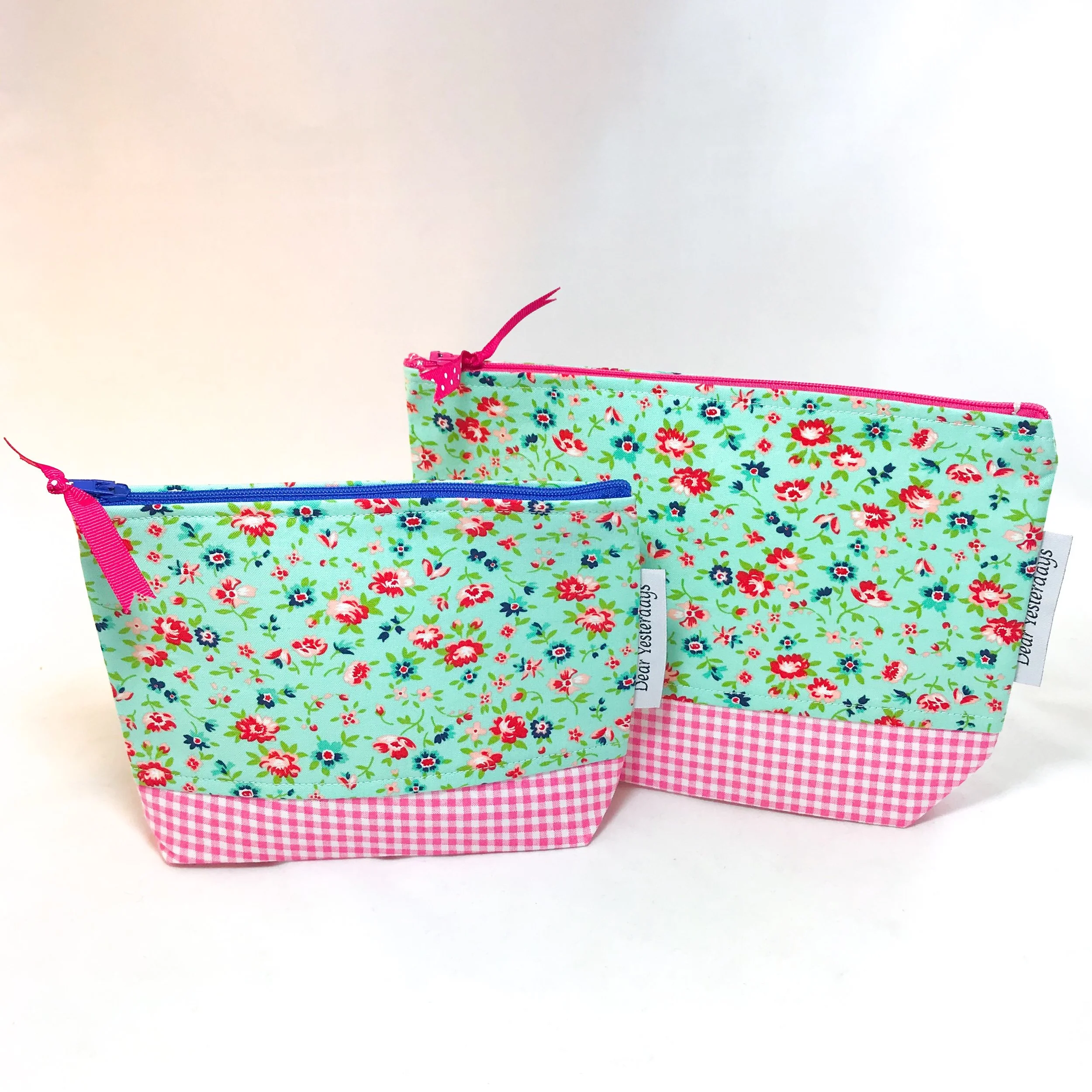 8AC6DC44-D623-4921-9DFA-47425D934606