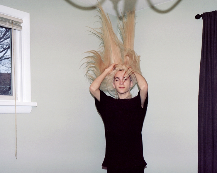 putting on wig-flash 1.jpg