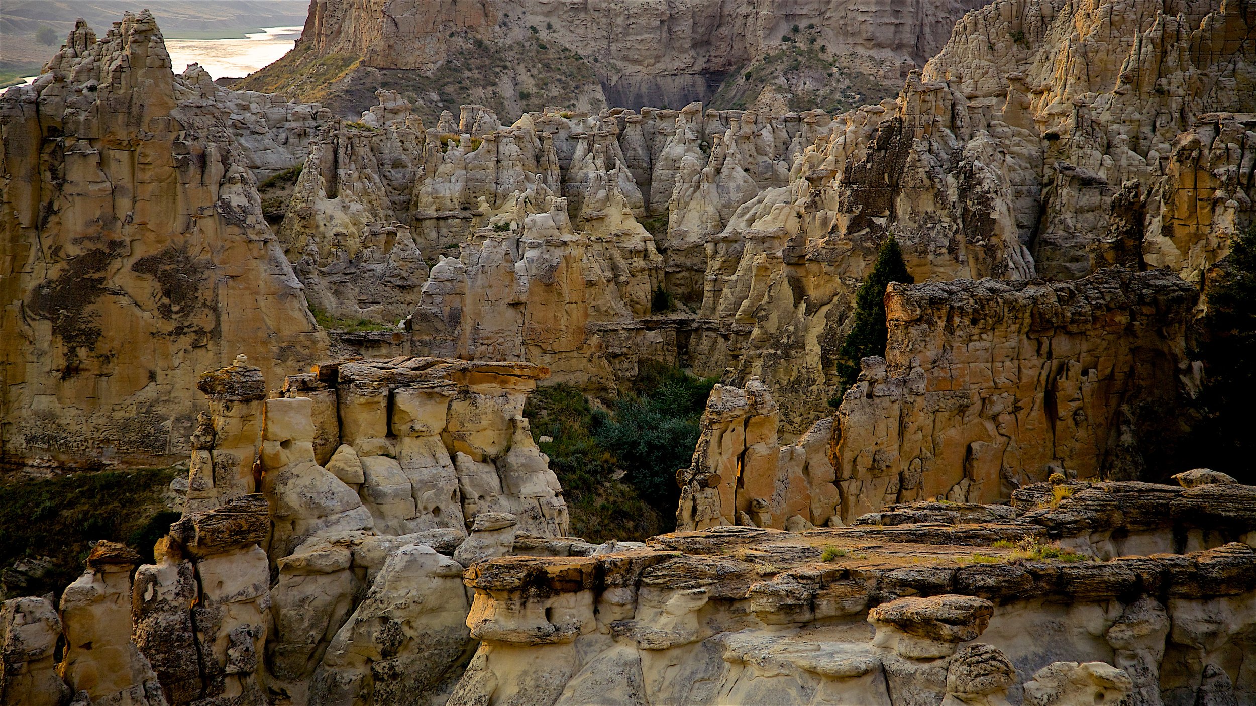 Cathedral Rocks at Hole-in-the-Wall