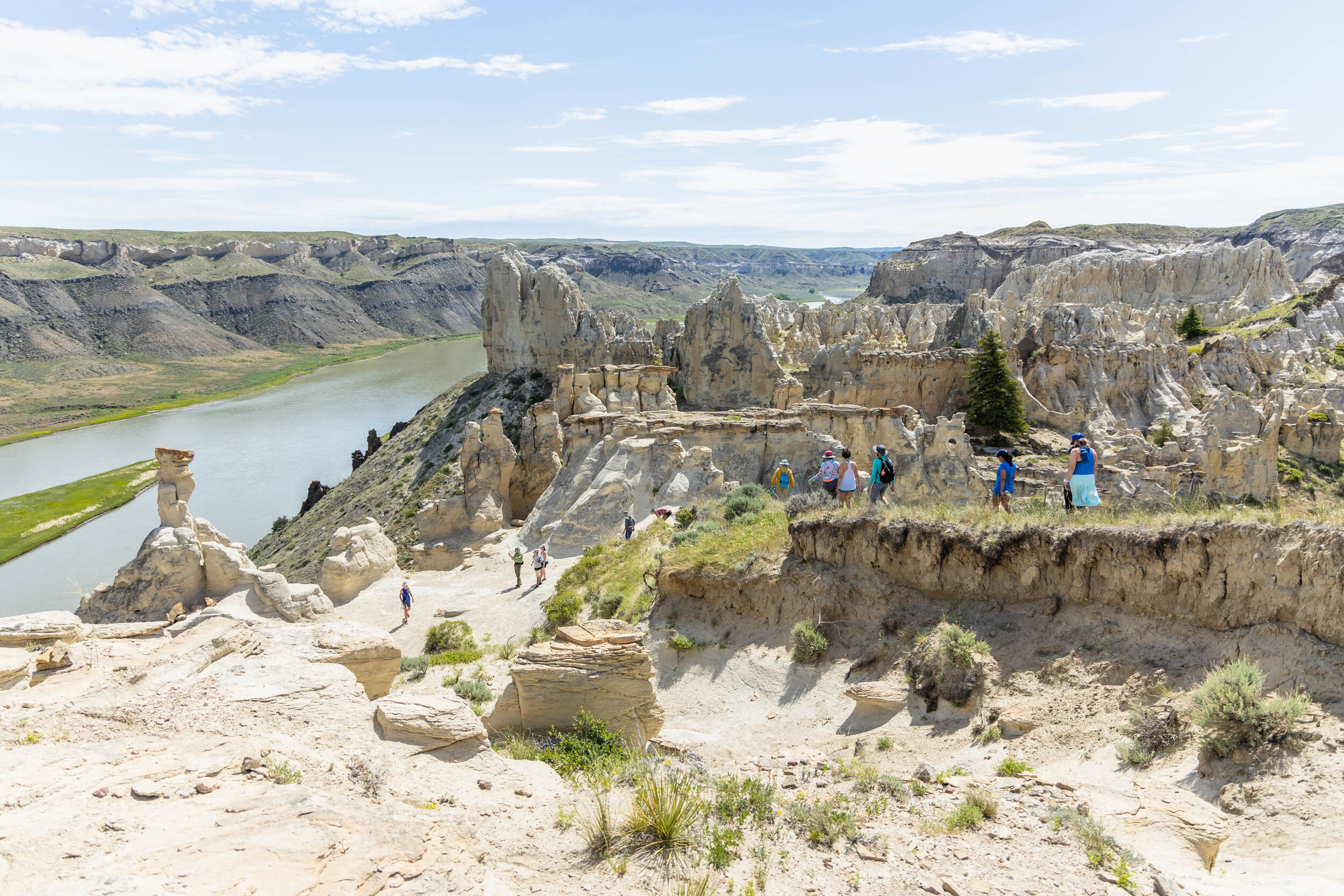 Hole in the Wall Group Hike