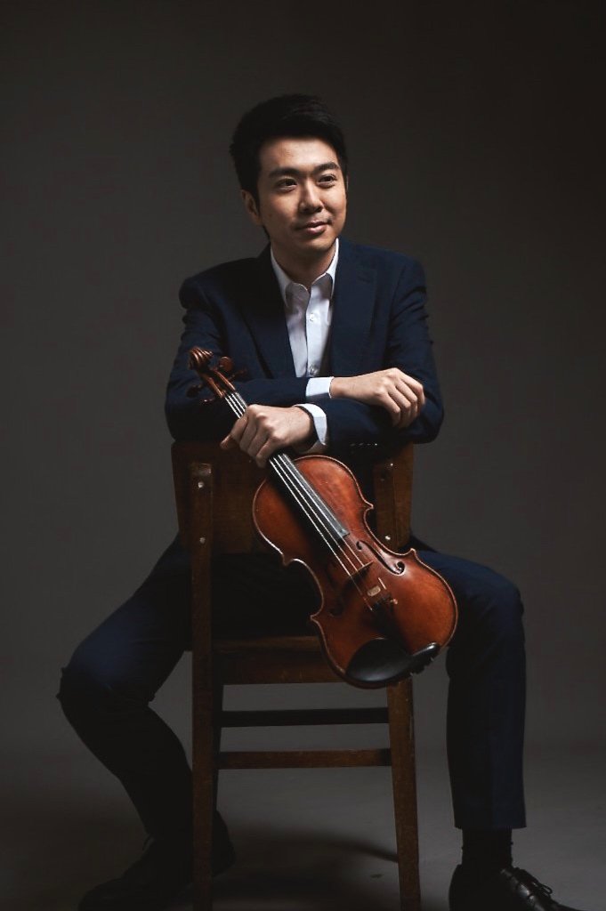 Francis Yiu-Ting CHIK (violin)