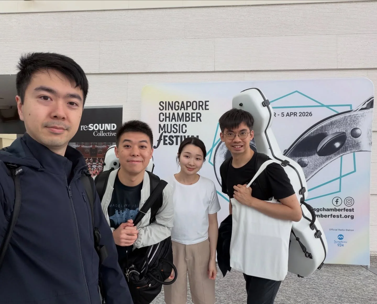 A splendid week in Singapore 🇸🇬 

Checkout @sgchamberfest for the amazing lineup of the coming concerts this weekend! We will be playing some Dvorak at the end of the concert at the YST Concert Hall tomorrow late afternoon, ticket is ONLY AT $5 🫨
