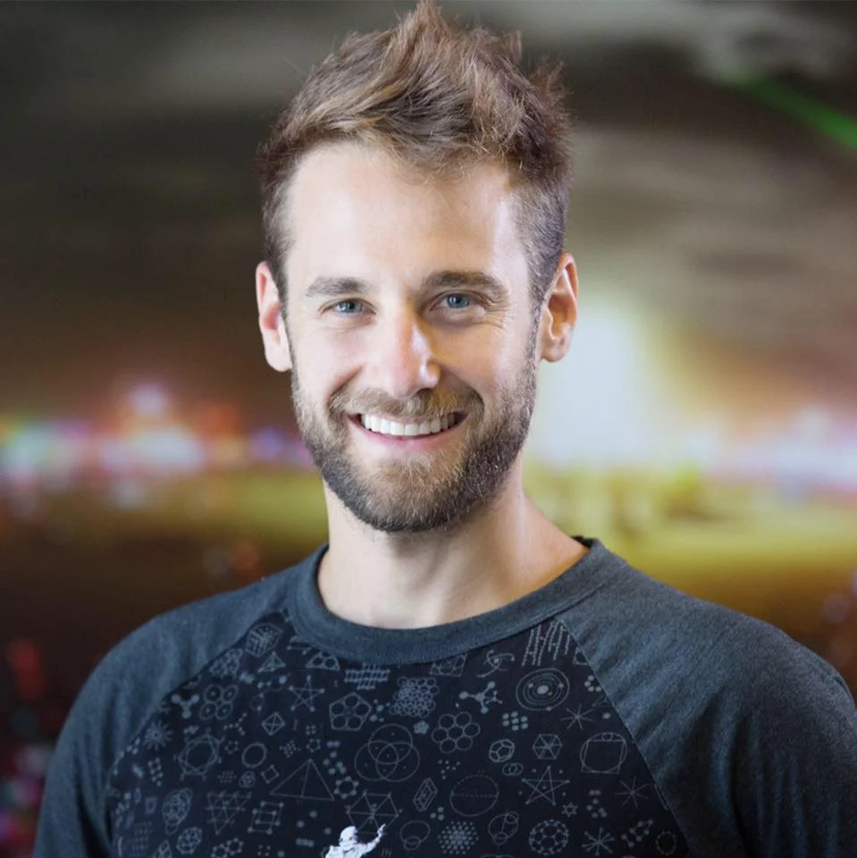 Bear is a serial entrepreneur, community builder and innovation strategist with expertise in the tech, real-estate, non-pro t, political and entertainment industries. In 2009, he co-founded Organizer.com, a market-leading, cloud-based suite for mobile eld contact of voters and consumers. In 2011, he discovered Shaker, an early-stage Israeli startup, and brought them to the USA to win TechCrunch Disrupt and led the Series A financing. In 2012, he became Burning Man’s Social Alchemist & Global Ambassador and spearheaded the acquisition of Fly Ranch, an iconic 3,800-acre site to be the year-round home for Burning Man. He has given talks around the world at a variety of conferences, festivals and TED events. A veteran fundraiser specializing in unorthodox ventures, he’s raised 34M+ mostly in angel capital and donations.