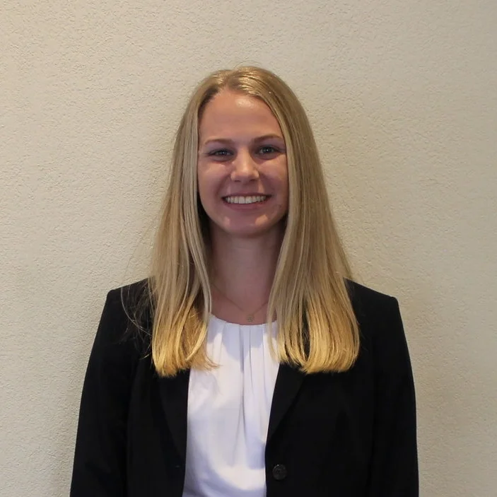 Major: Information Systems Minor: Spanish Involvement: UF Honors College, Leadership Development Program, Kappa Kappa Gamma Interests/Hobbies: Swimming, Technology Internships/Study Abroad: I interned this summer at Citi, serving in a Product Management role during the STEP1 internship. Fun Fact: I am a triplet!