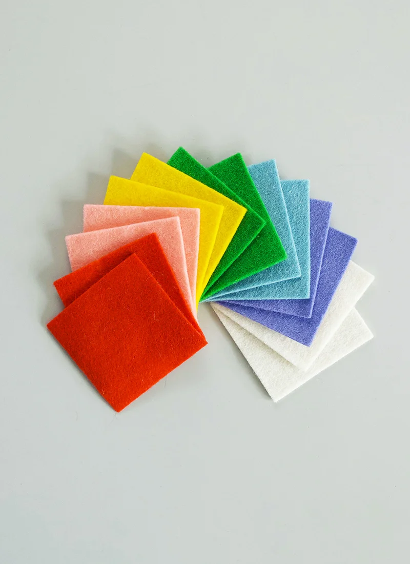 feltsquares_rainbow01_100.jpg