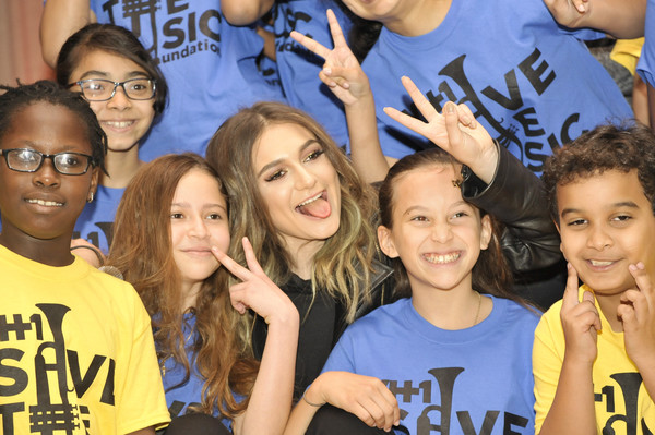 Singer/Songwriter Daya Joins VH1 Save the Music Foundation in the Bronx