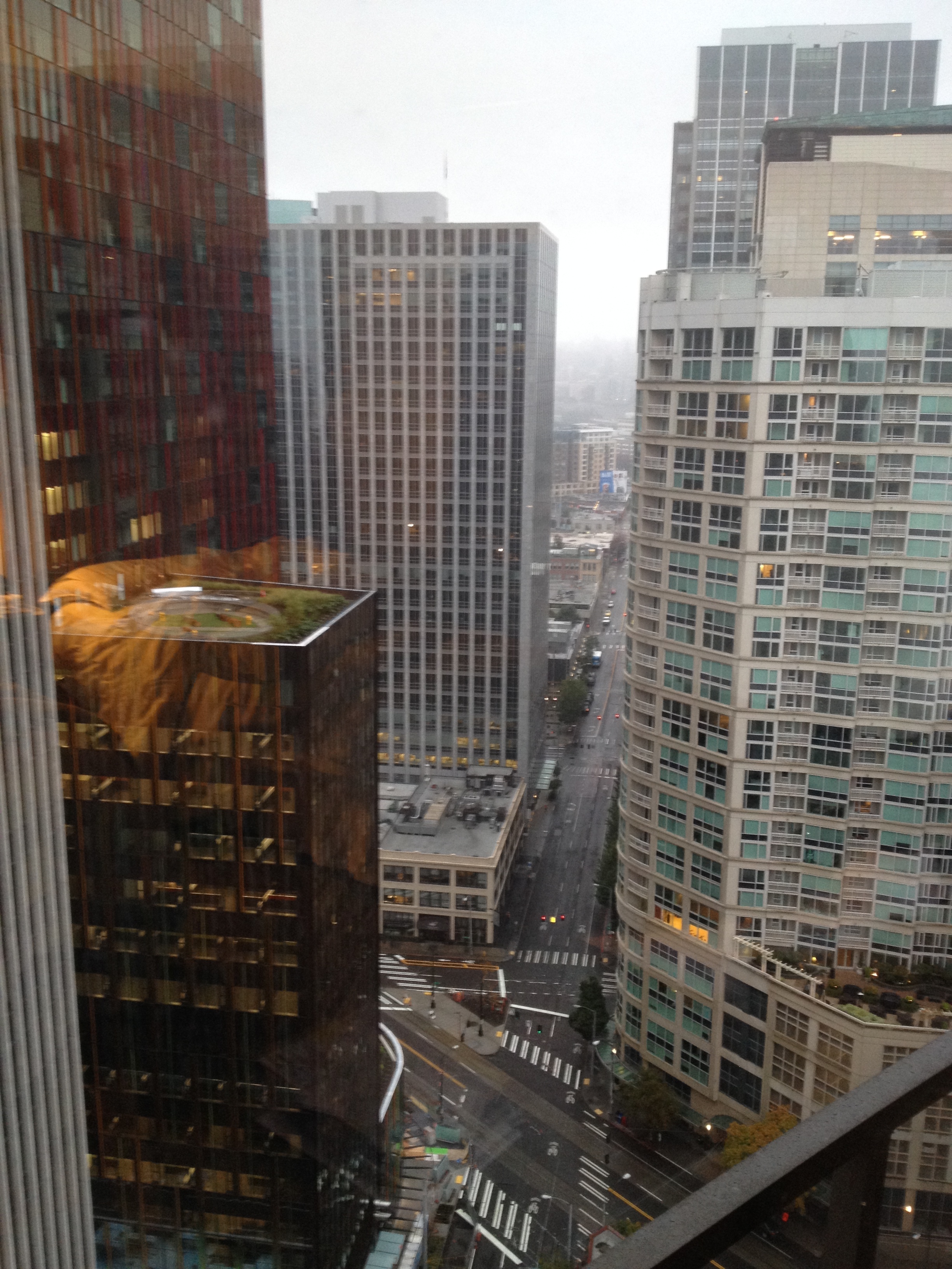 The Westin Seattle has an indoor pool on one of the top floors with floor to ceiling glass windows; perfect for kids on a blustery Seattle evening. 