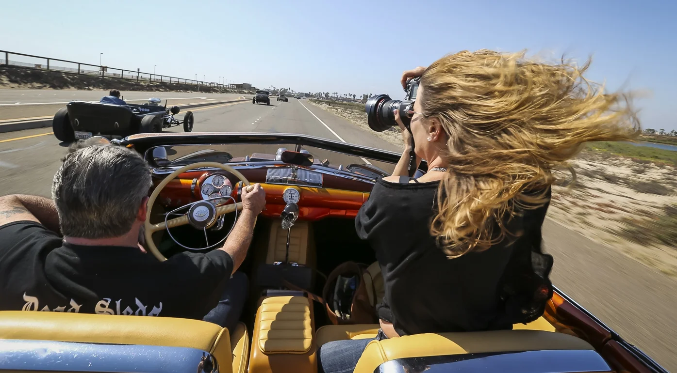 HOLLY MARTIN-PHOTOGRAPHER AND ASRTIST