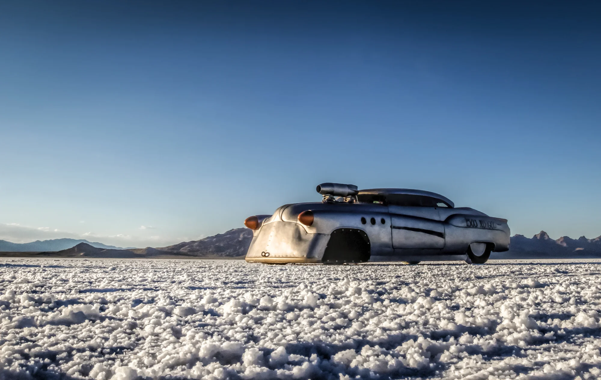 Land Speed racing Bonneville Salt Flats (19 of 22).jpg