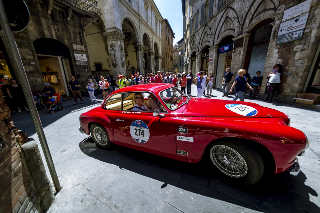 Metal and Speed Photography by Holly Martin (38 of 41).jpg