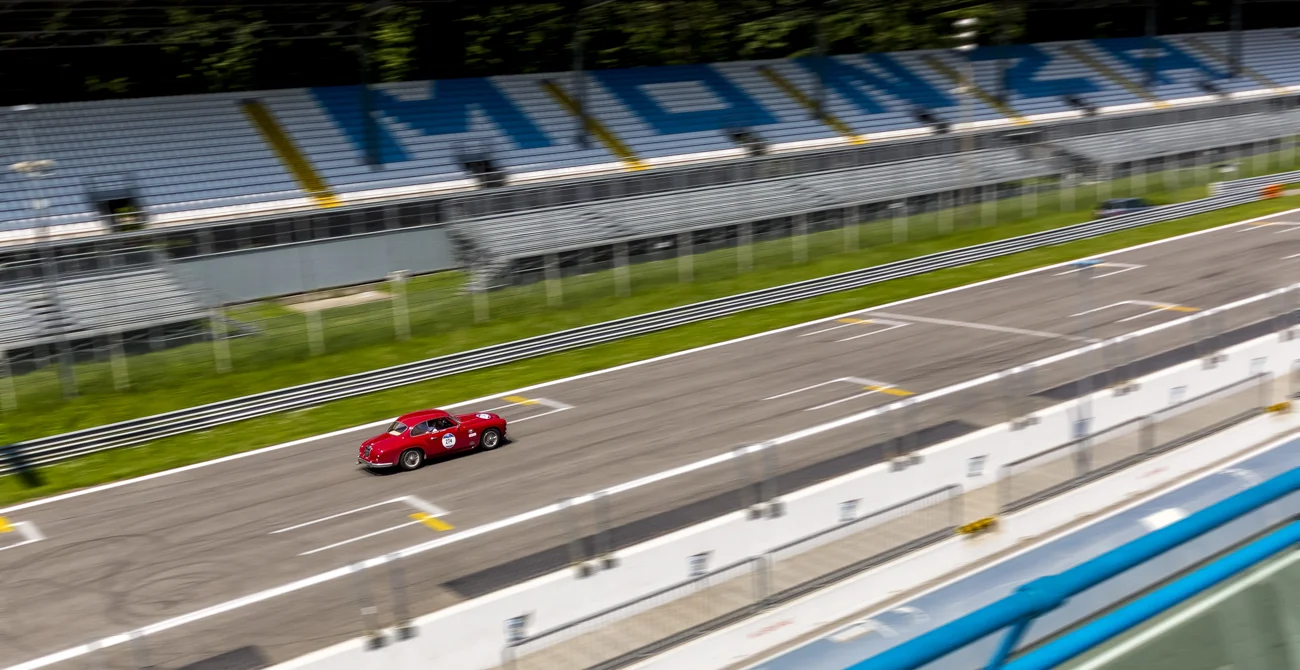 Metal and Speed Photography by Holly Martin (39 of 41).jpg