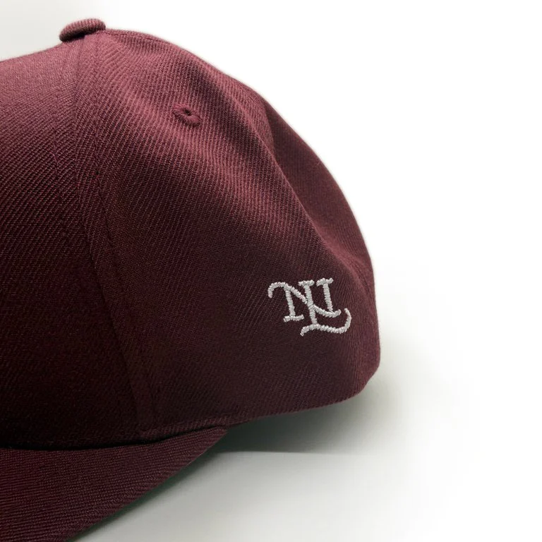 snapback-burgundy-nl-no-luck.jpg