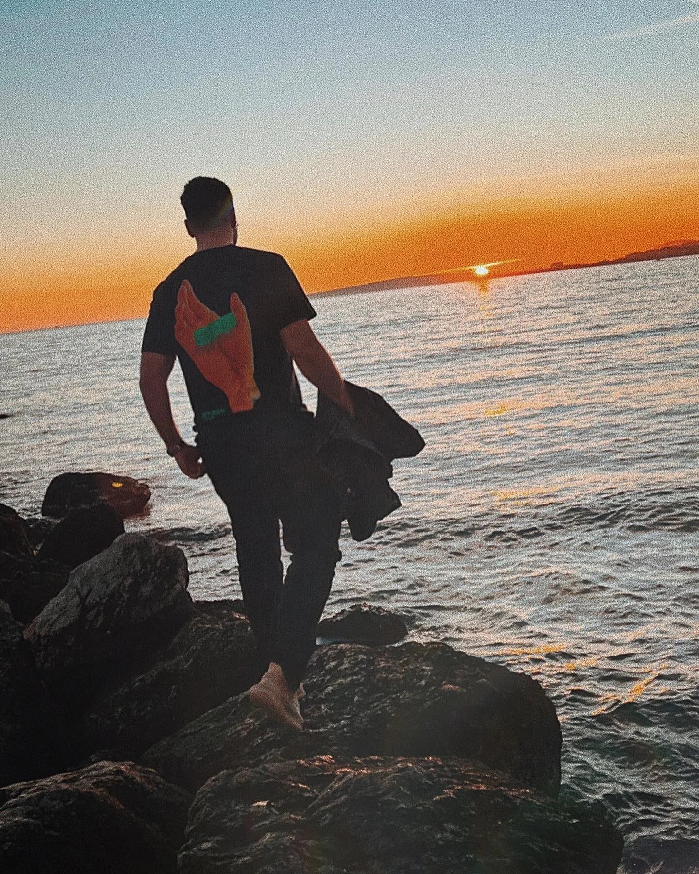 Just another sunset picture ✌🏽
~~~
#palma #sunset #colors #winterwonderland #sea #tb #newyearseve
