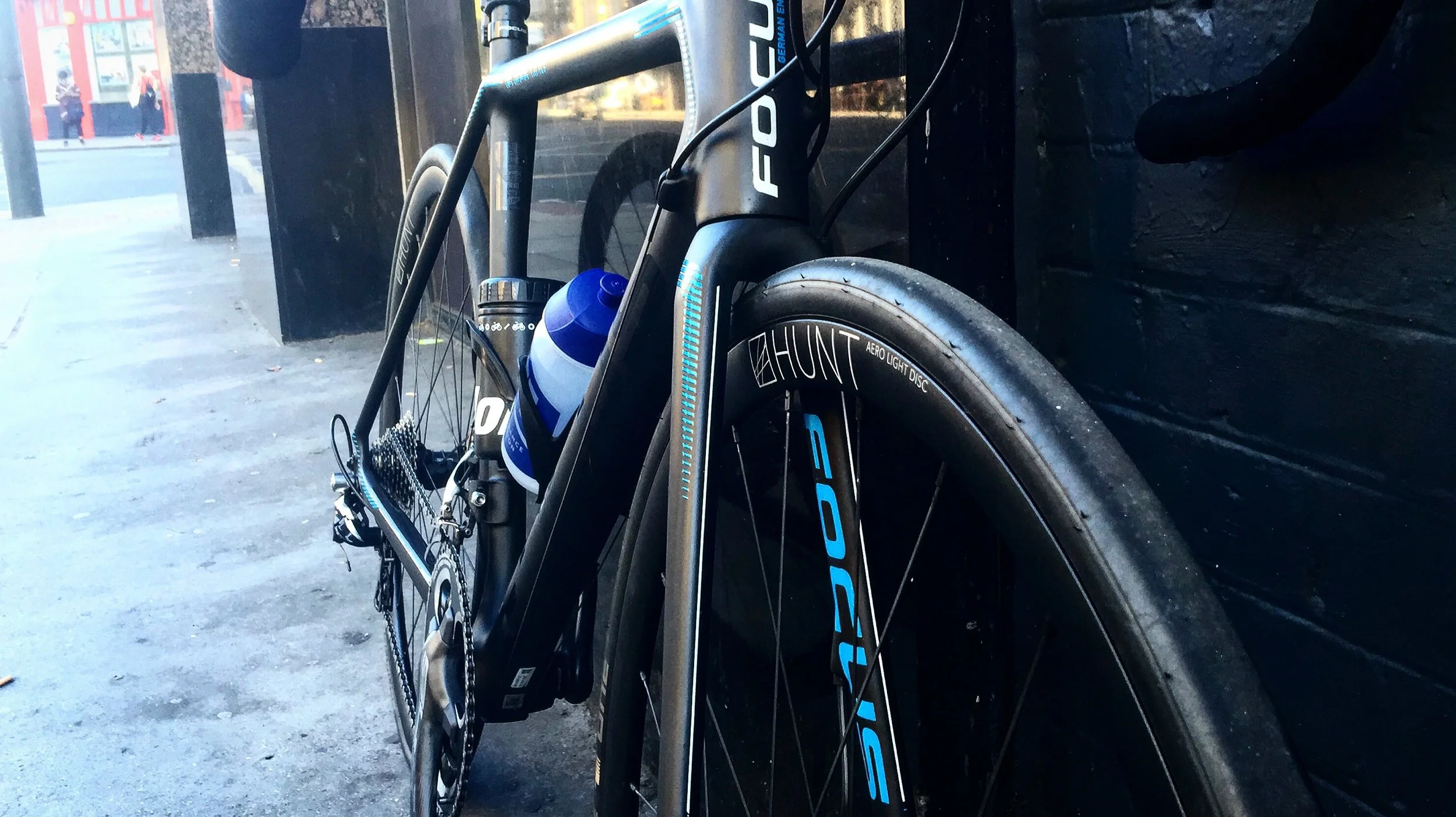 The Focus Izalco Max Disc was taken for a quick once over and spin before the next adventure.