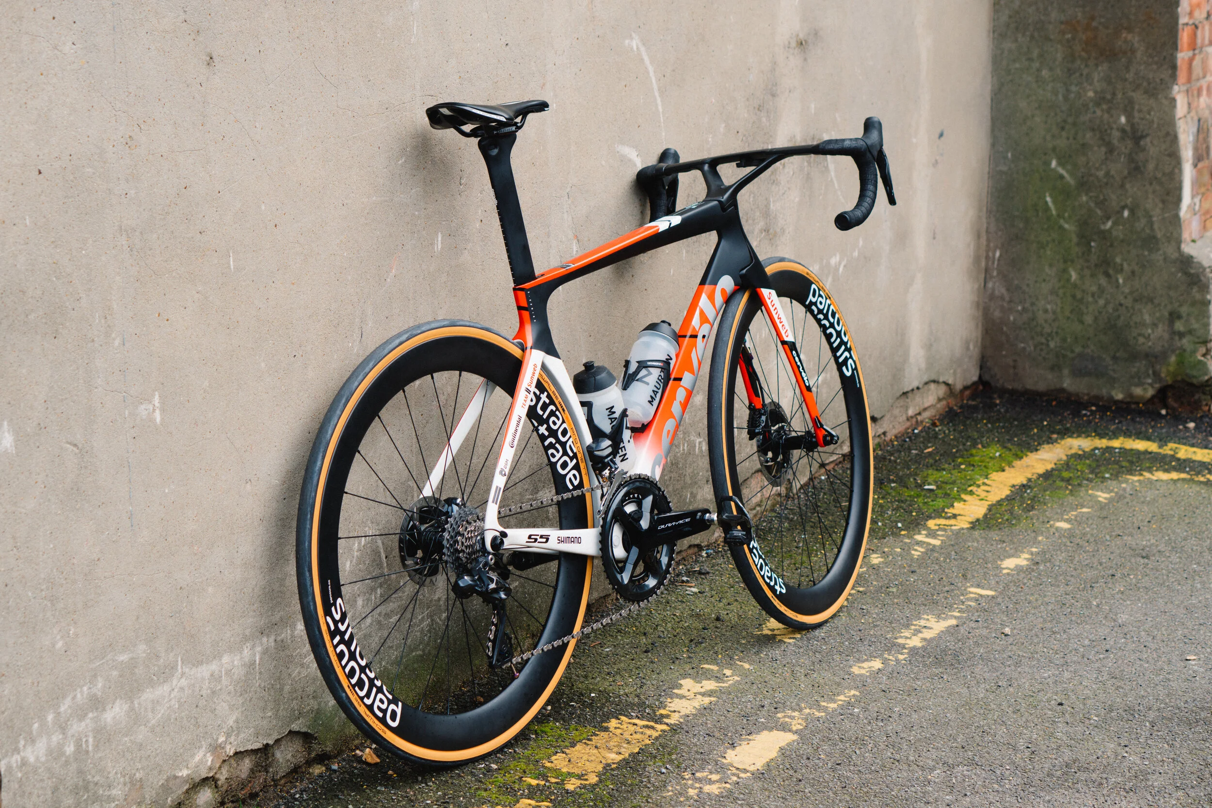 Building up the FASTEST possible road bike