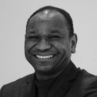 Yassir Eric (M.A. Ev. Theologie, Ruprecht-Karls-Universität Heidelberg), Leiter des Europäischen Instituts für Migration, Integration und Islamthemen, Korntal, Deutschland
