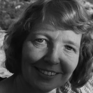 Dr. Ulrike Rüggeberg war mit der Allianzmission als Ärztin in Tansania. Seelsorge-Ausbildung (Bildungsinitiative) und Mitarbeit in einer Klinik für Psychiatrie und Psychotherapie. Mitglied in verschiedenen Gremien der Allianzmission, Referentin für Member Care und Koordinatorin für Gemeinde-Seelsorgeangebote