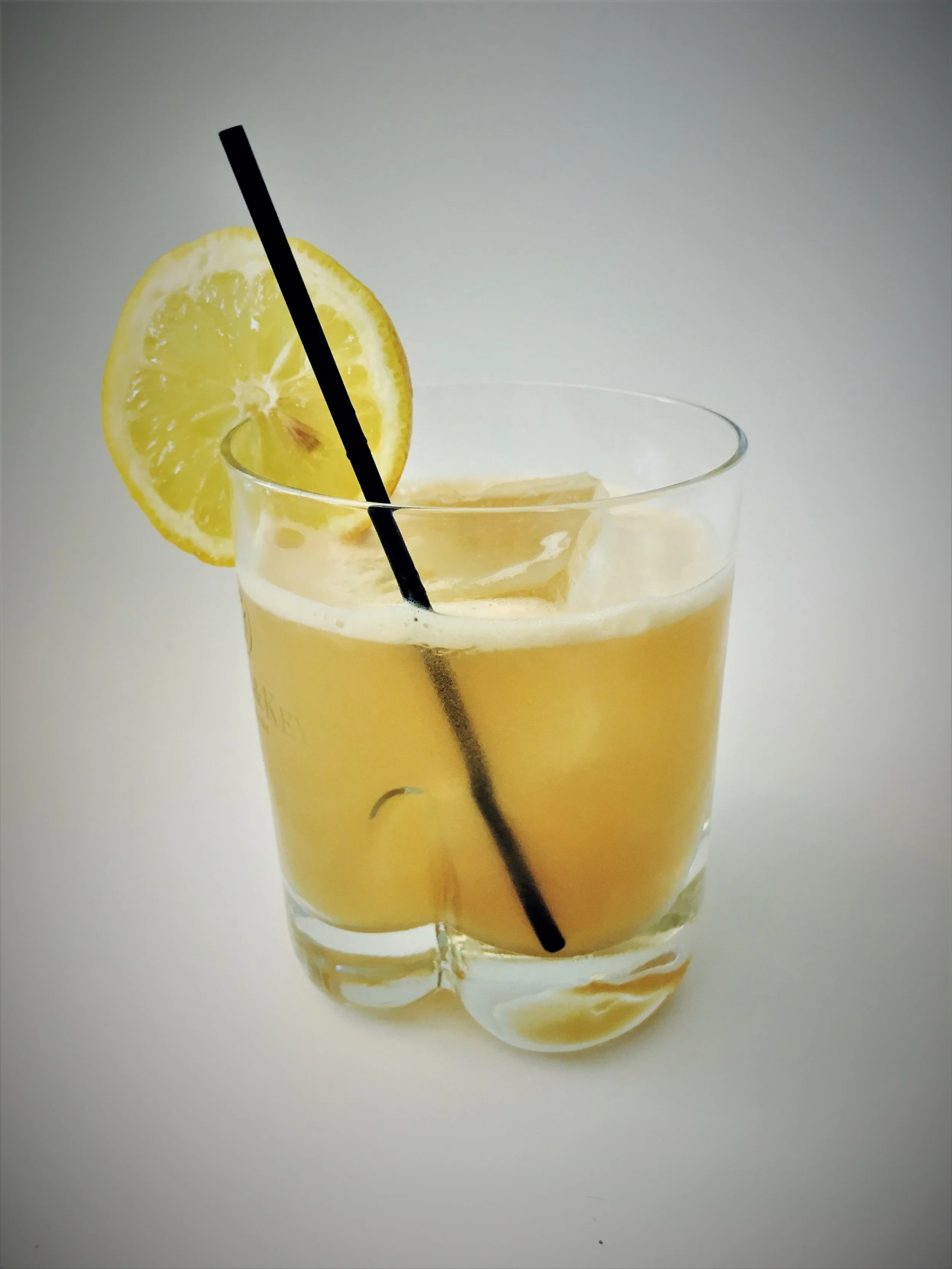 Cocktails: The Gold Rush