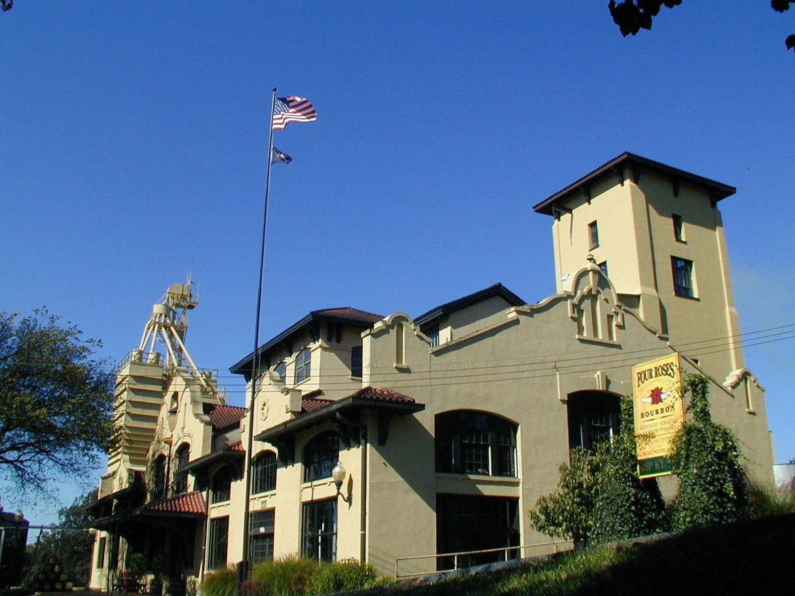 Whiskey Nips: Four Roses Distillery