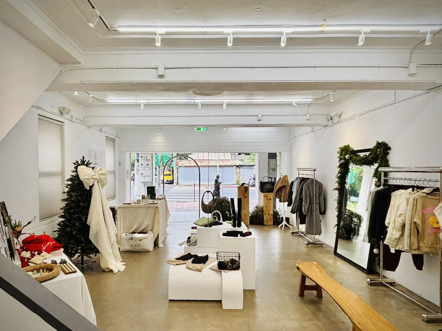 【 EME POP UP STORE @ WUTZ 】