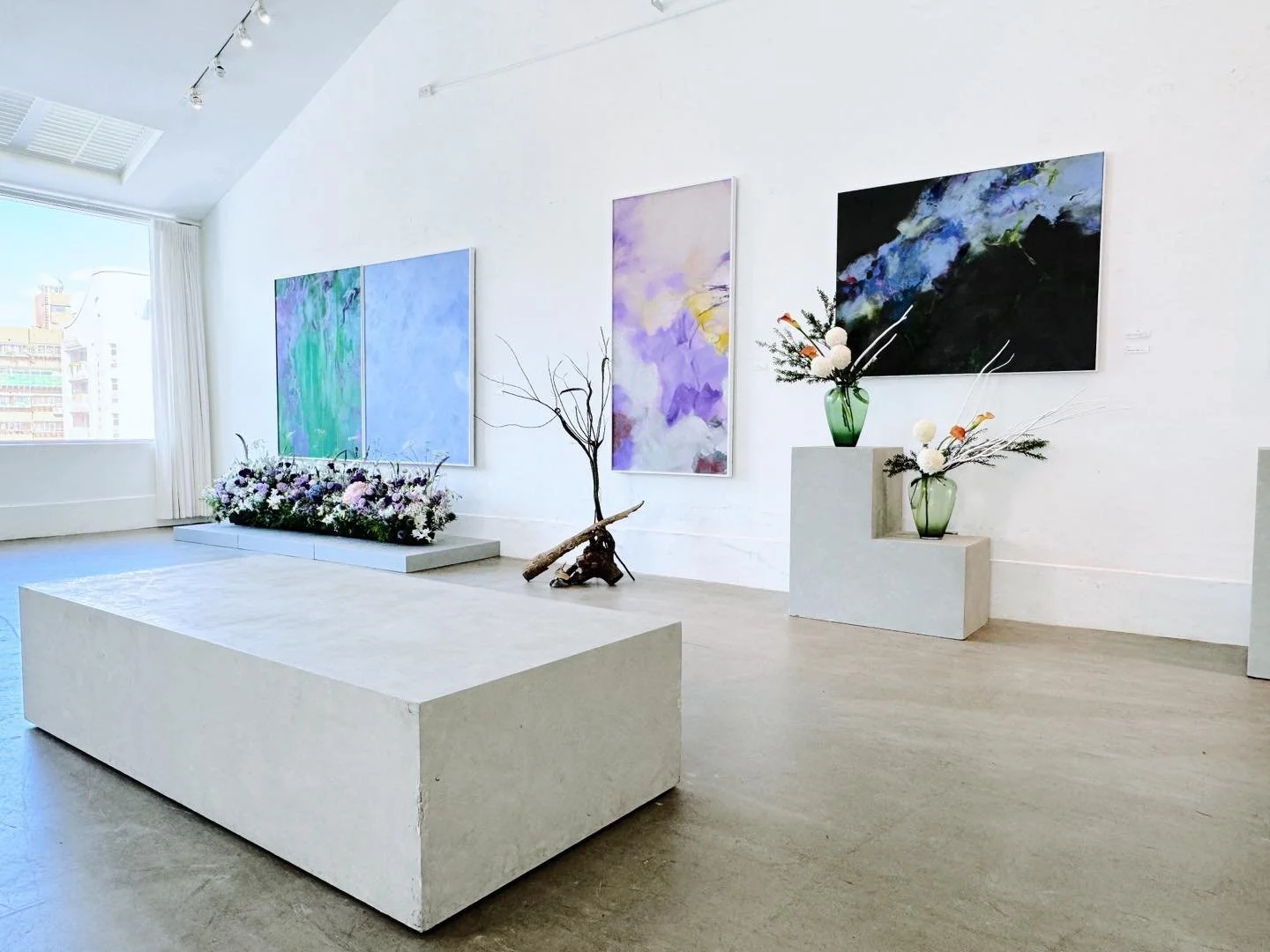 若花若水 油畫與花藝 聯合創作展