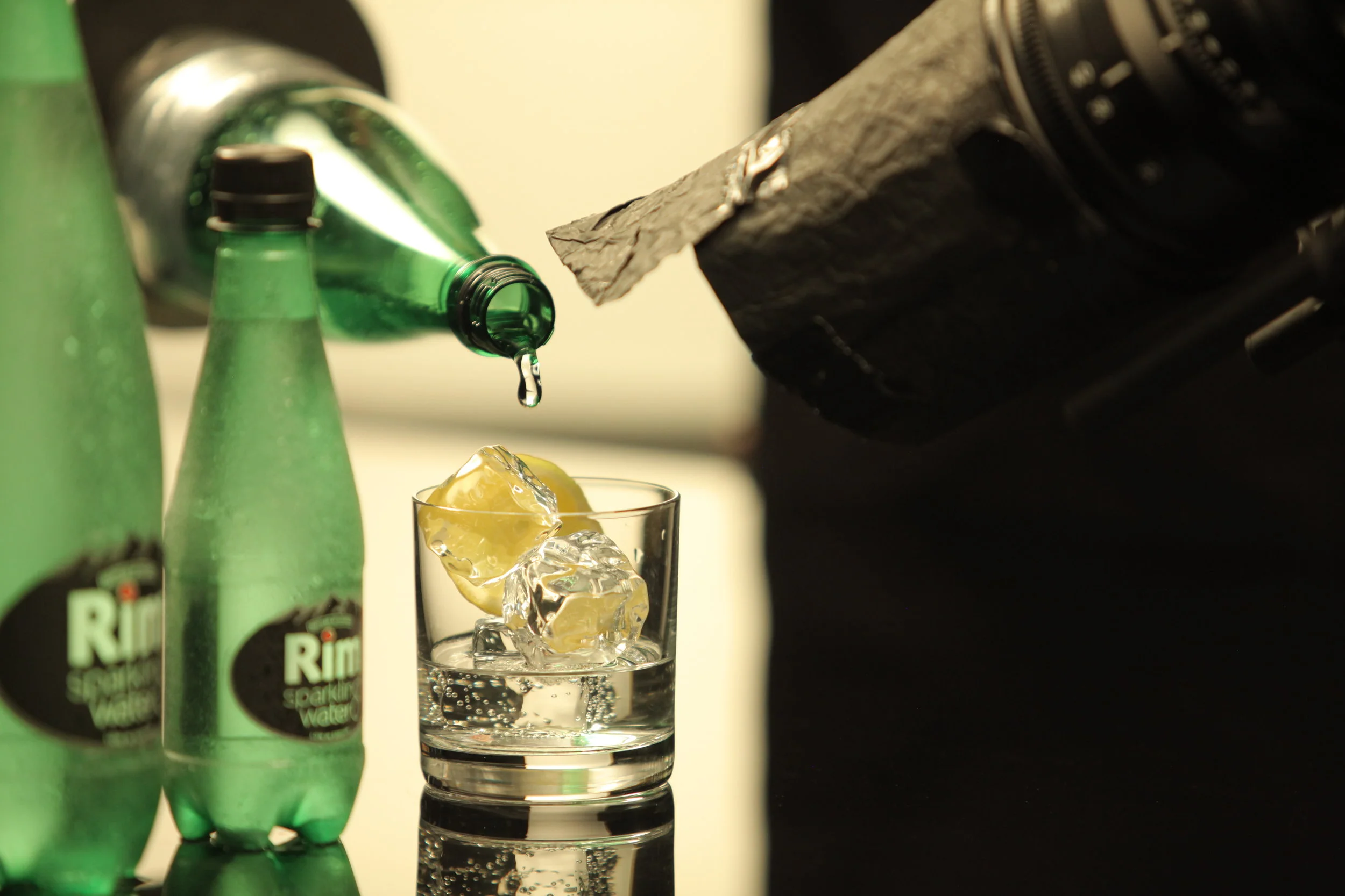 Rim Sparkling Water