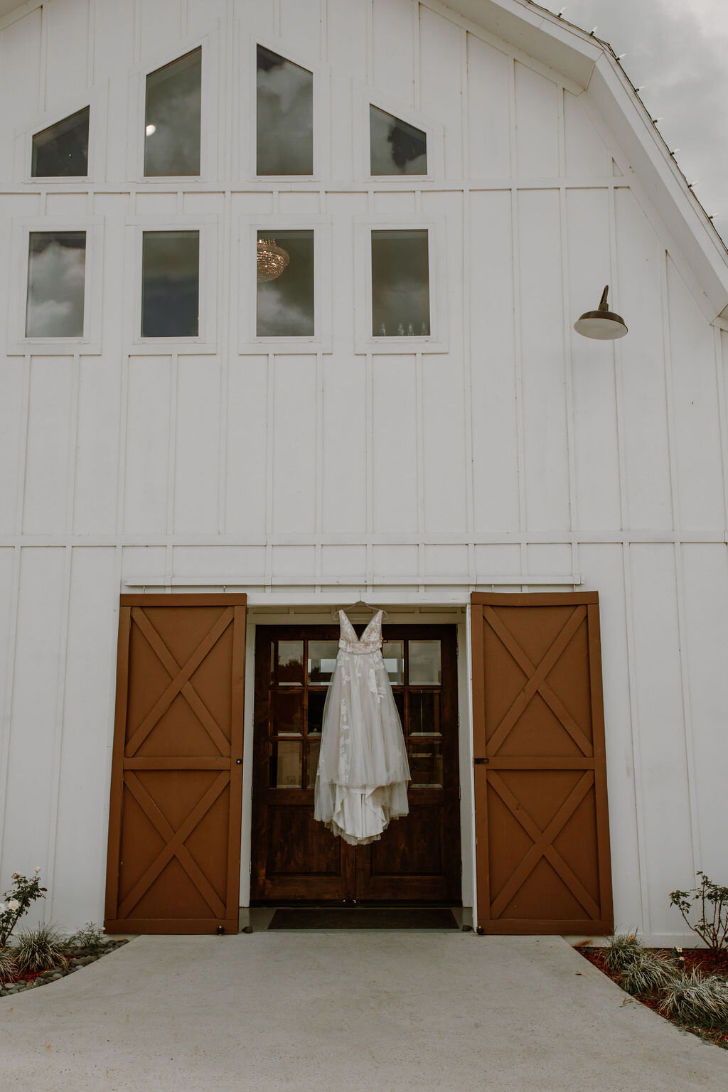 Tripp_Ally_Texas_Summer_Wedding-12.jpg