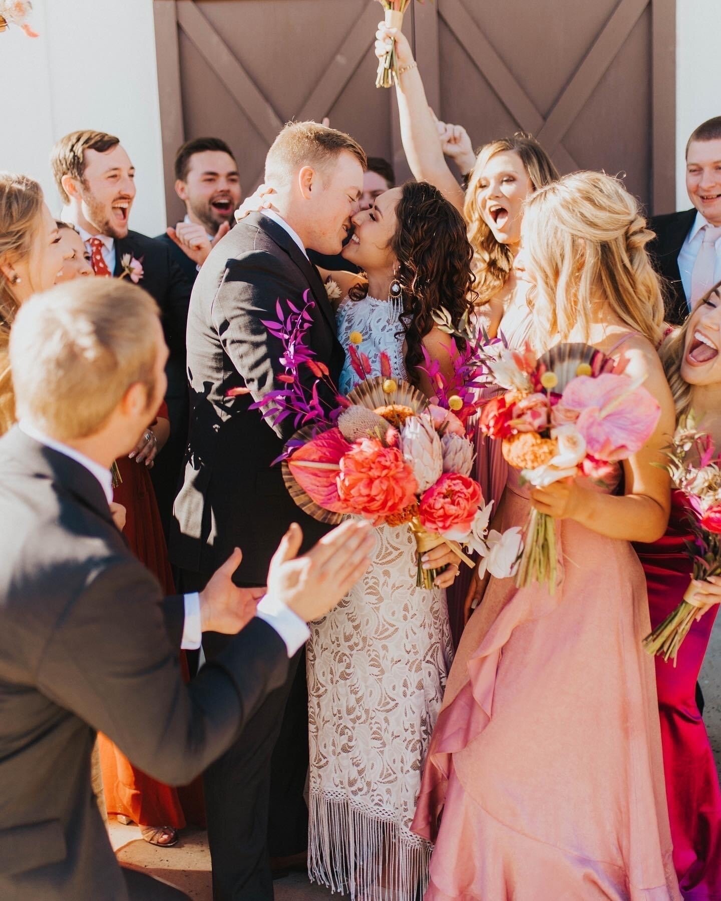 Saturdays are for Weddings!⁠
⁠
This wedding party was the ultimate HYPE team for these two! ✨⁠
⁠
Photographer: @abbyshadlephoto &amp; 2nd Shooter @emilylizphotography ⁠
Videographer: @mountaintopfilms.co ⁠
Florals &amp; Design: @drdelphiniumdesigns ⁠